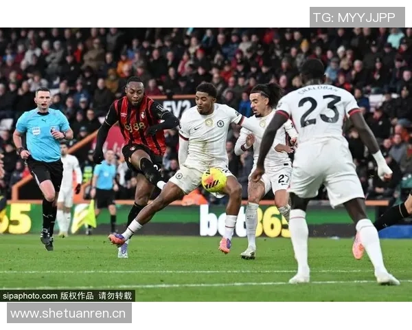 德天空报道F卡瓦略冬窗将离开布伦特福德考虑永久转会选项