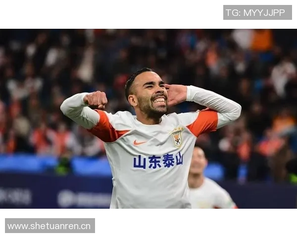 罗慕洛第23分钟因伤落泪退场德尔加多紧急替补登场助阵