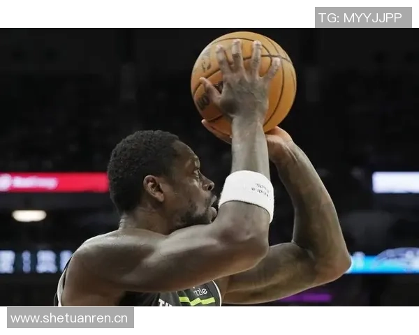 巴特勒表现起伏明显末节仅得1分全场贡献15分8板5助